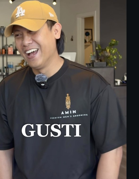 Gusti, barber at AMIN
